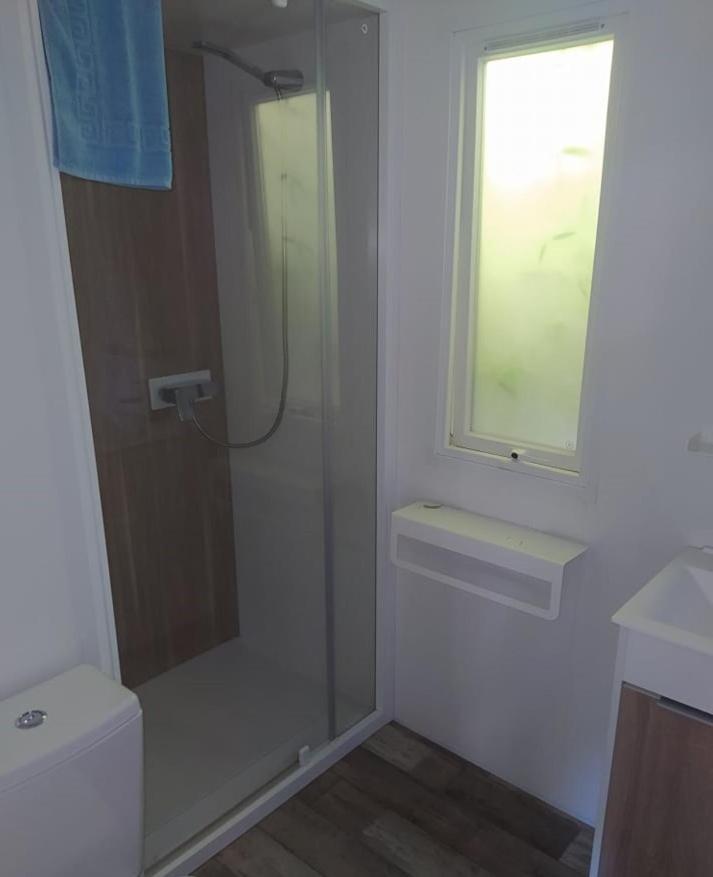 Mobile Homes By Kelair At Domaine Des Ormes Camping *