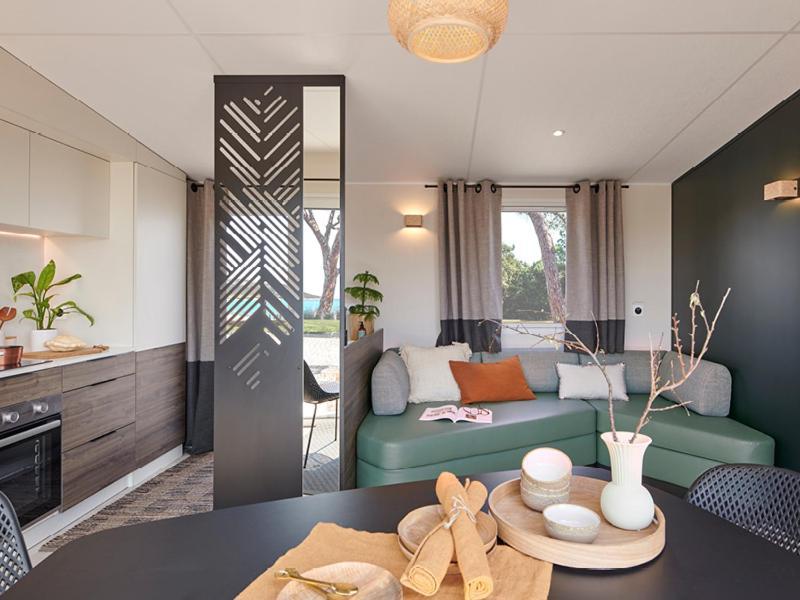 Campingplatz Mobile Homes By Kelair At Domaine Des Ormes *
